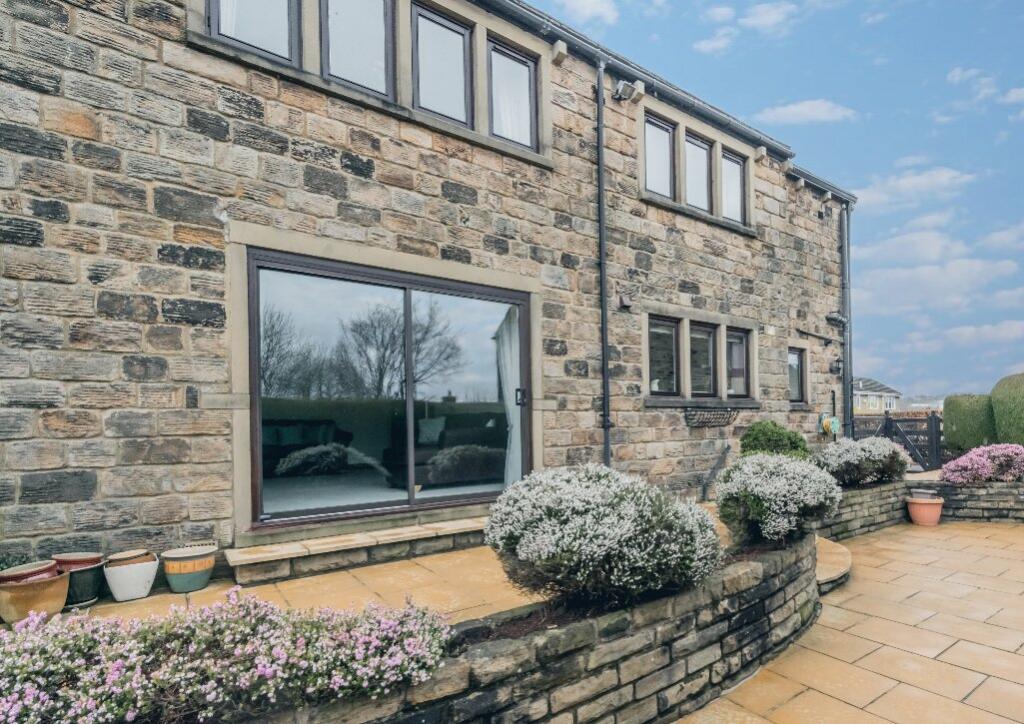 Additional image 2 of Hatchet Lane, Oakenshaw, Bradford, BD12