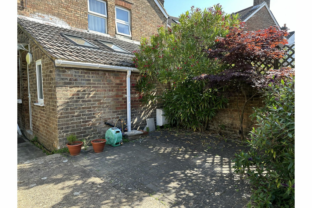 Additional image 4 of Garland Road, Poole, BH15