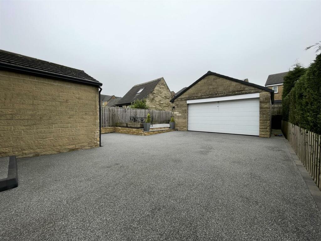 Additional image 17 of Moor Close Road, Queensbury, Bradford