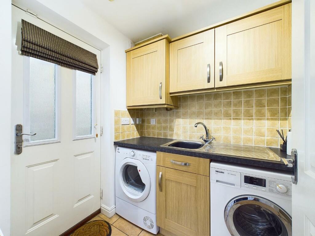 Additional image 11 of Swan Avenue, Bingley