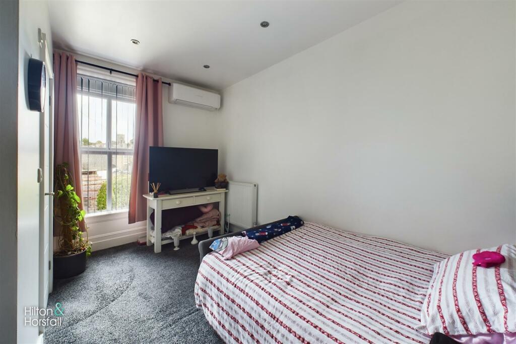 Additional image 11 of Linden Road, Colne