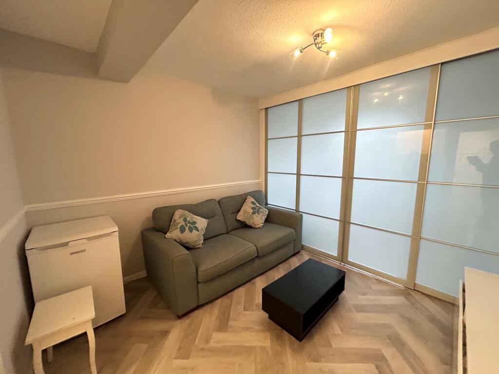 Additional image 5 of Lorne Park Road, Bournemouth Town Center