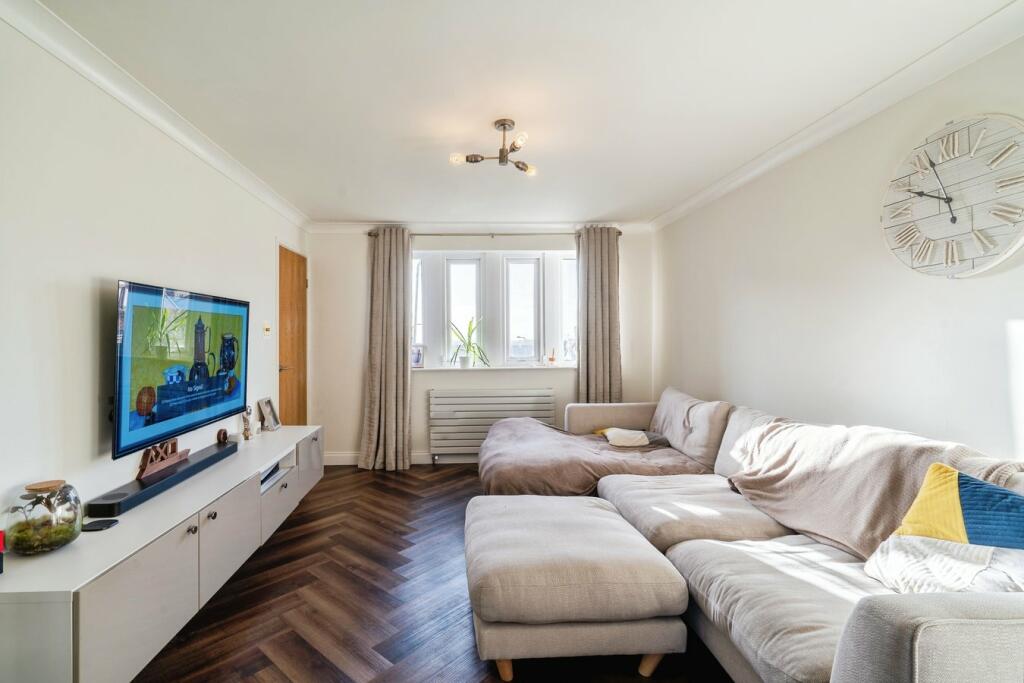 Additional image 5 of Clydesdale Drive, Bradford, BD6