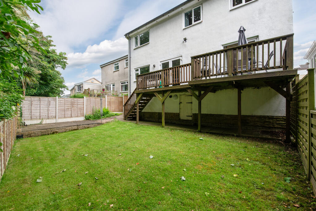 Additional image 12 of Oakwood Drive, Bingley, West Yorkshire, BD16
