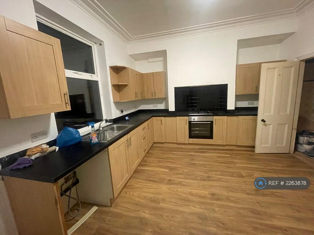 Additional image 21 of Cleckheaton Road, Bradford, BD6