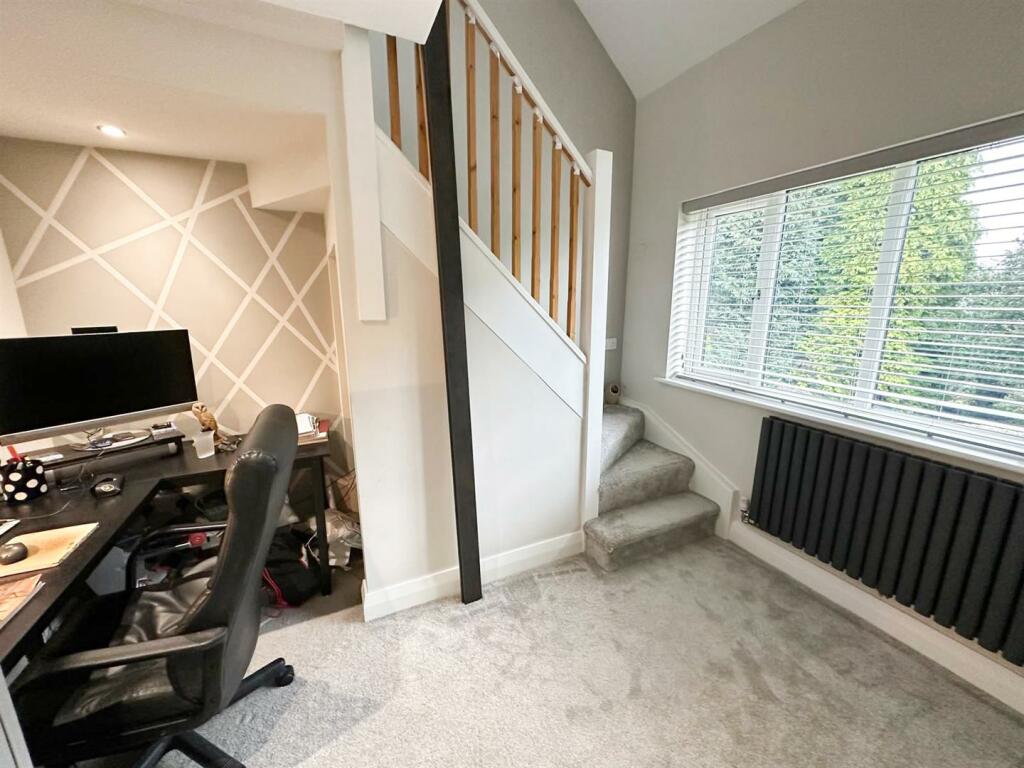 Additional image 22 of Ladymead, Glenlyon Avenue, Keighley