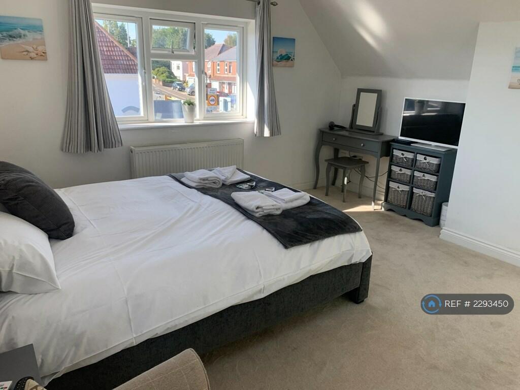 Additional image 5 of Sterte Road, Poole, BH15