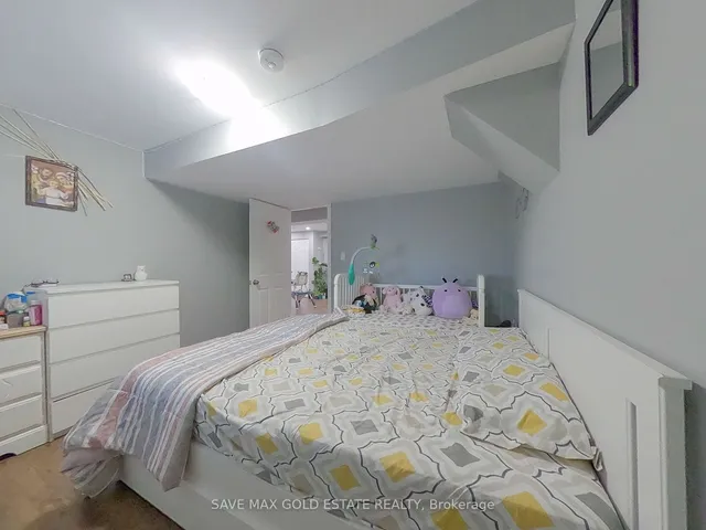 Additional image 29 of 51 Newcastle Crt