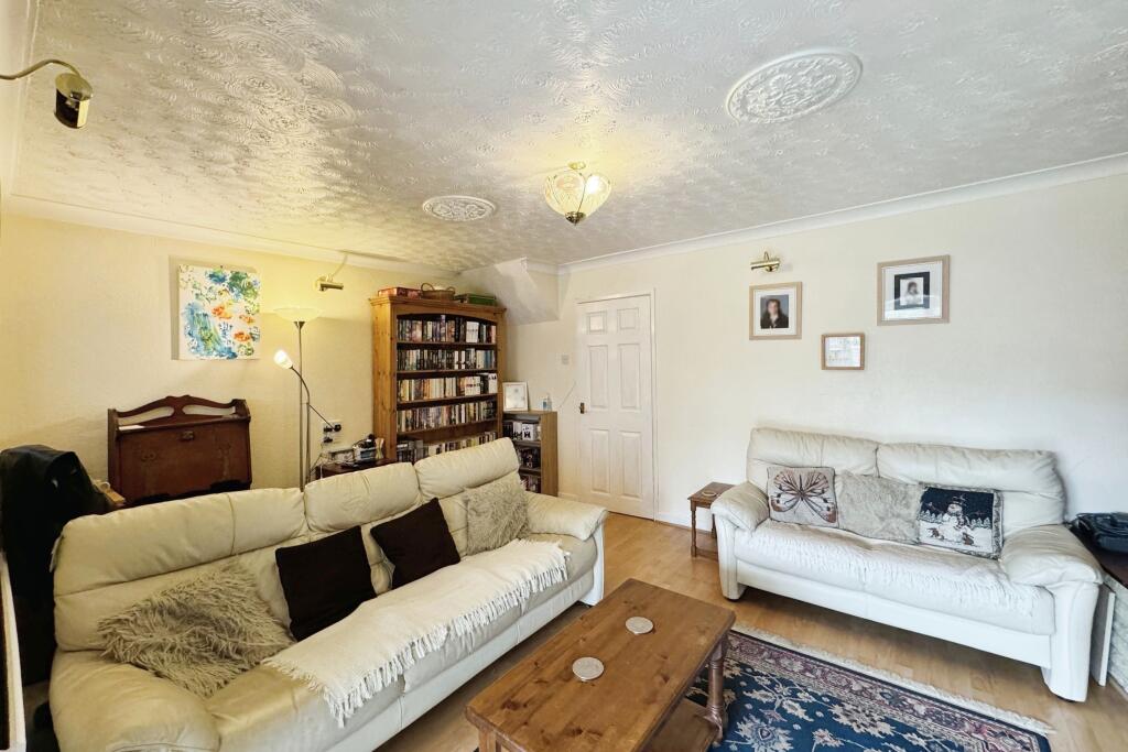 Additional image 14 of Culliford Crescent, Poole, Dorset, BH17