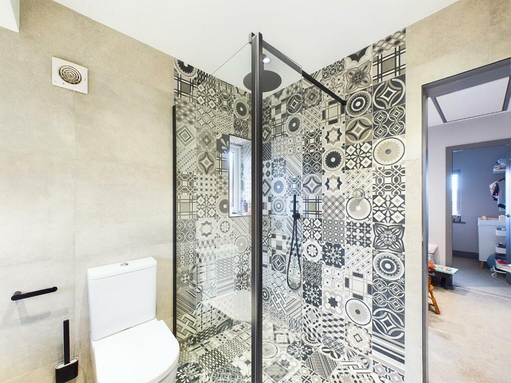 Additional image 11 of Roundhill Avenue, Bingley