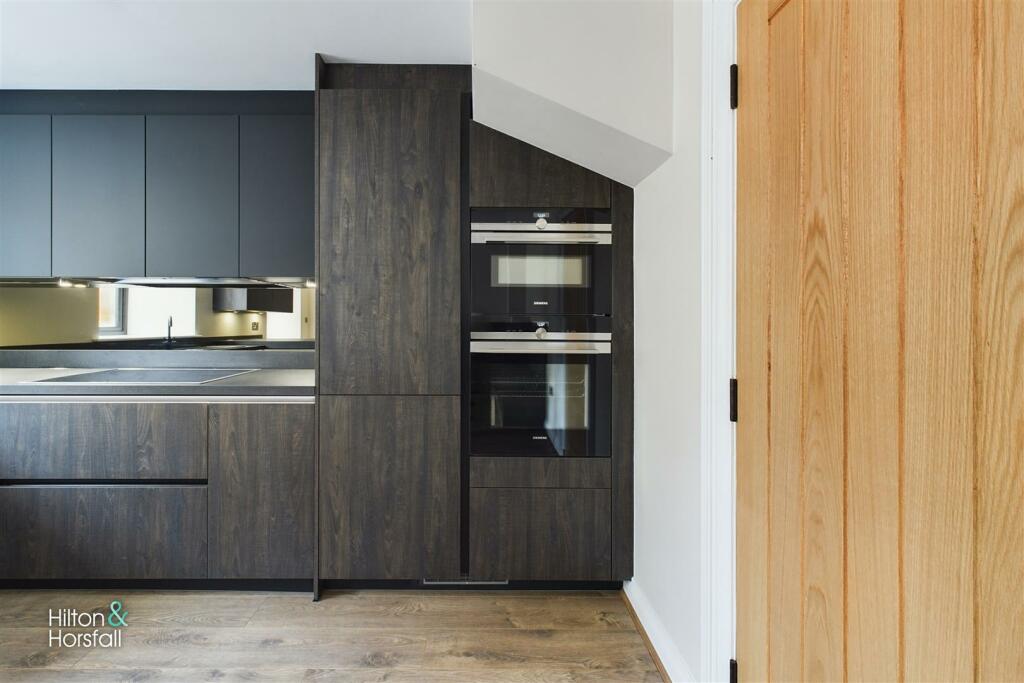 Additional image 8 of Keighley Road, Laneshawbridge