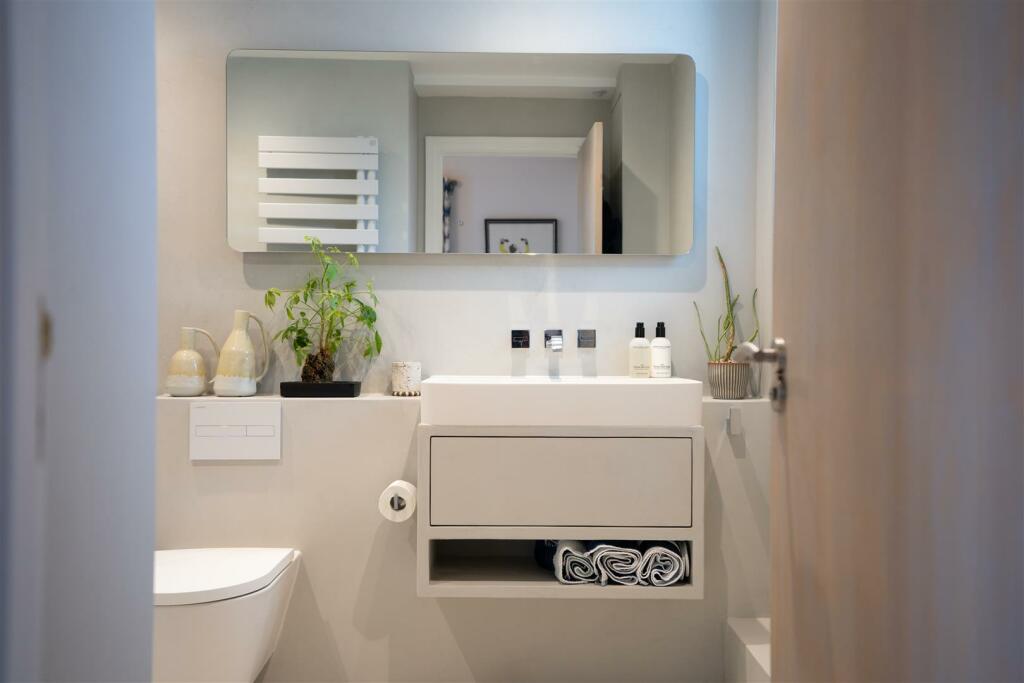 Additional image 11 of 14 Seacombe Road, Sandbanks, Poole