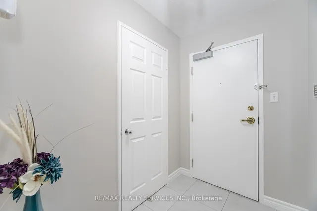 Additional image 3 of 30 Malta Ave Unit 2004