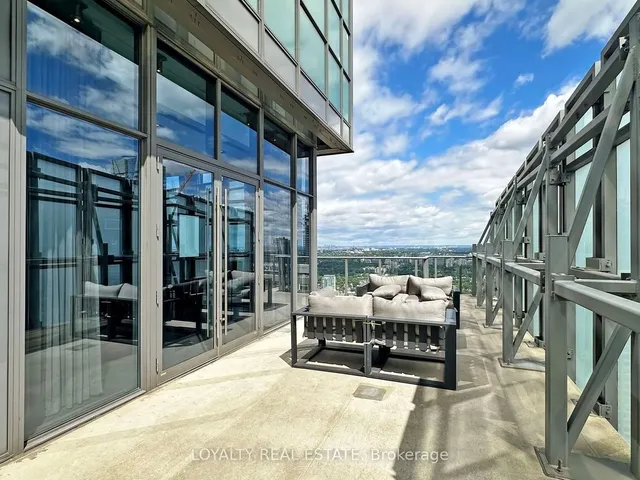 Additional image 40 of 1080 Bay St Unit 5003