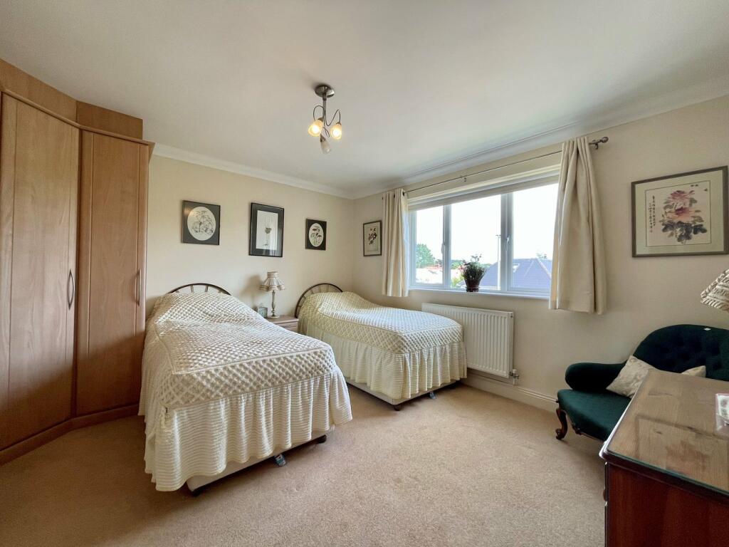 Additional image 16 of Lagado Close, Lilliput, BH14