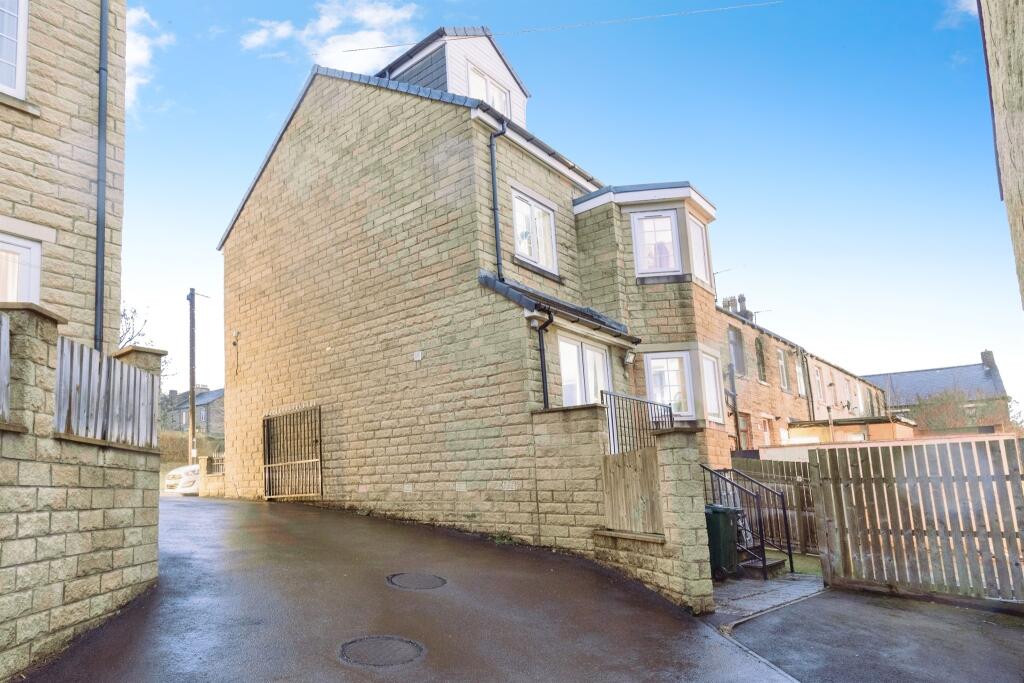 Additional image 16 of Lingwood Gardens, Bradford