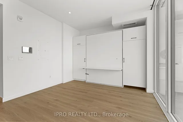 Additional image 15 of 741 King St Unit 509