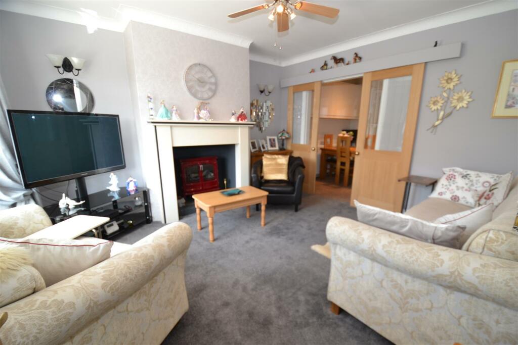 Additional image 24 of Broughton Avenue, Bierley, Bradford