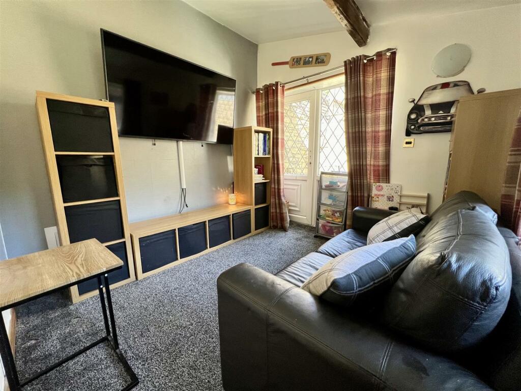 Additional image 12 of Lidget, Oakworth