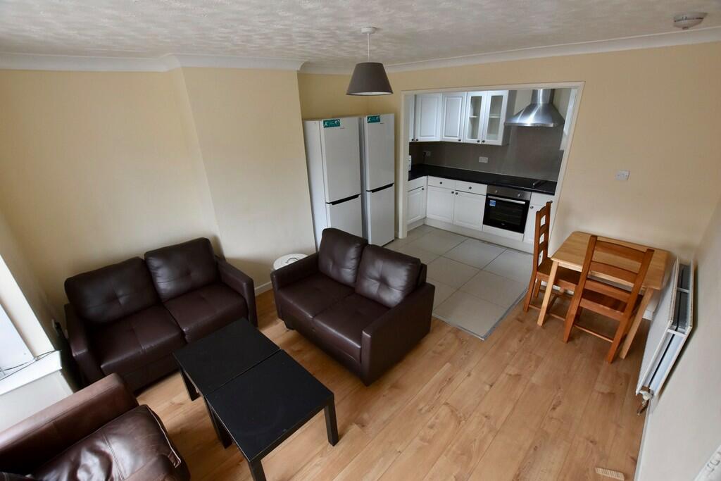 Additional image 13 of Raleigh Road, Wallisdown