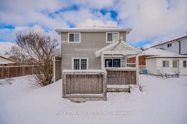 Additional image 30 of 55 West Acres Cres