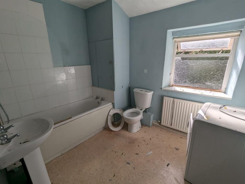 Additional image 19 of 1-11, Laburnum Place Apperley Bridge, Bradford, BD10 0NA