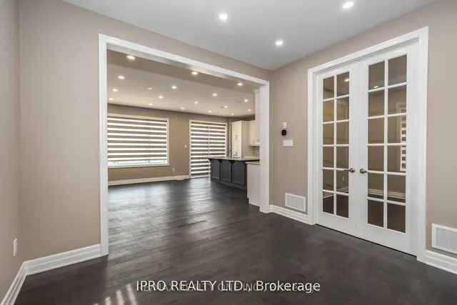 Additional image 28 of 42 Milt Schmidt St