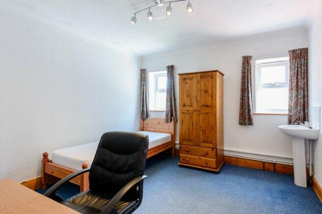 Additional image 10 of Pine Avenue