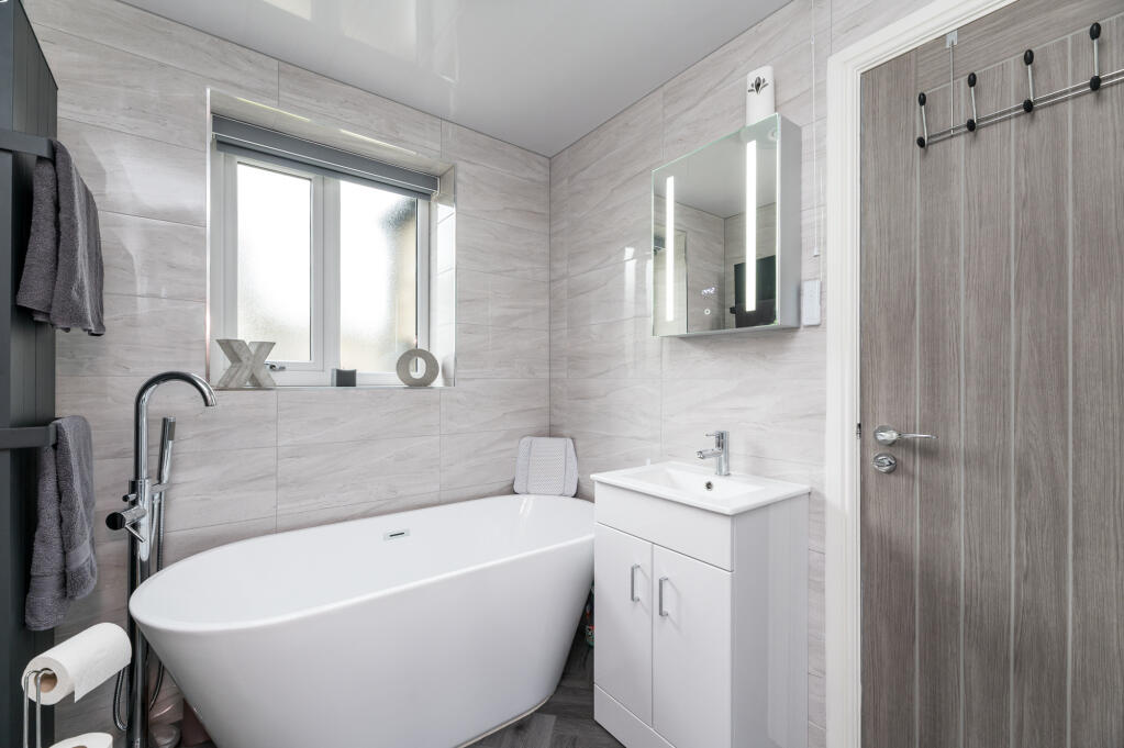 Additional image 10 of Harecroft, Wilsden, West Yorkshire, BD15