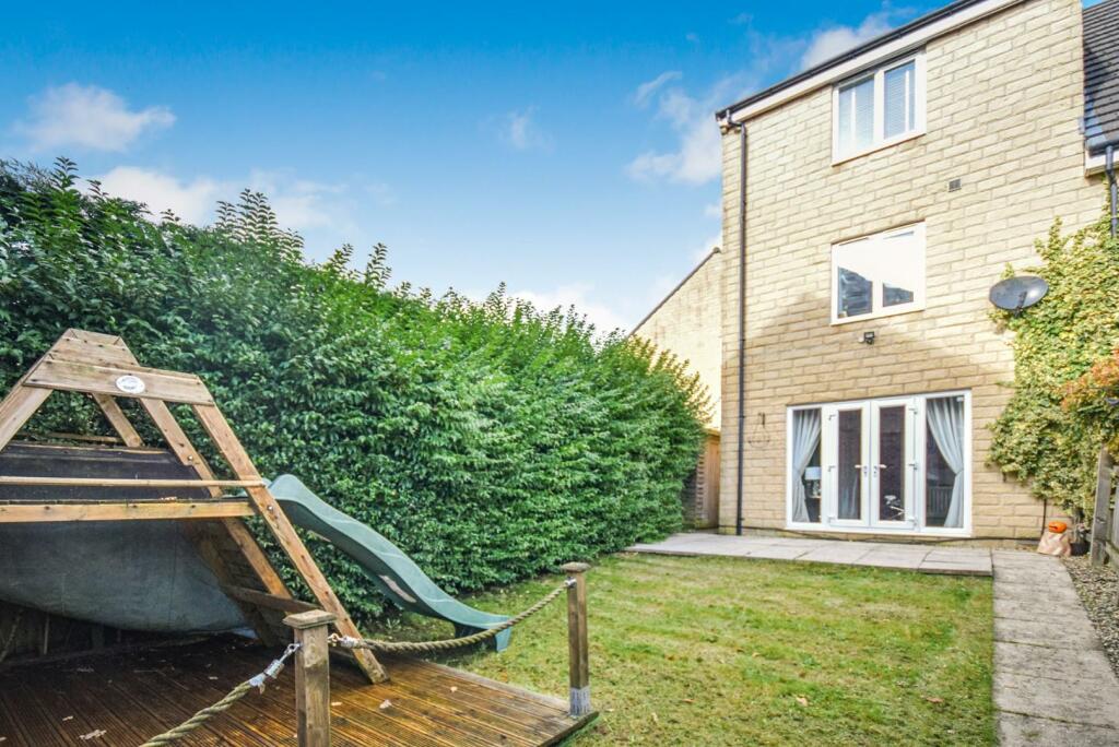 Additional image 18 of Redbrook Way, Bradford