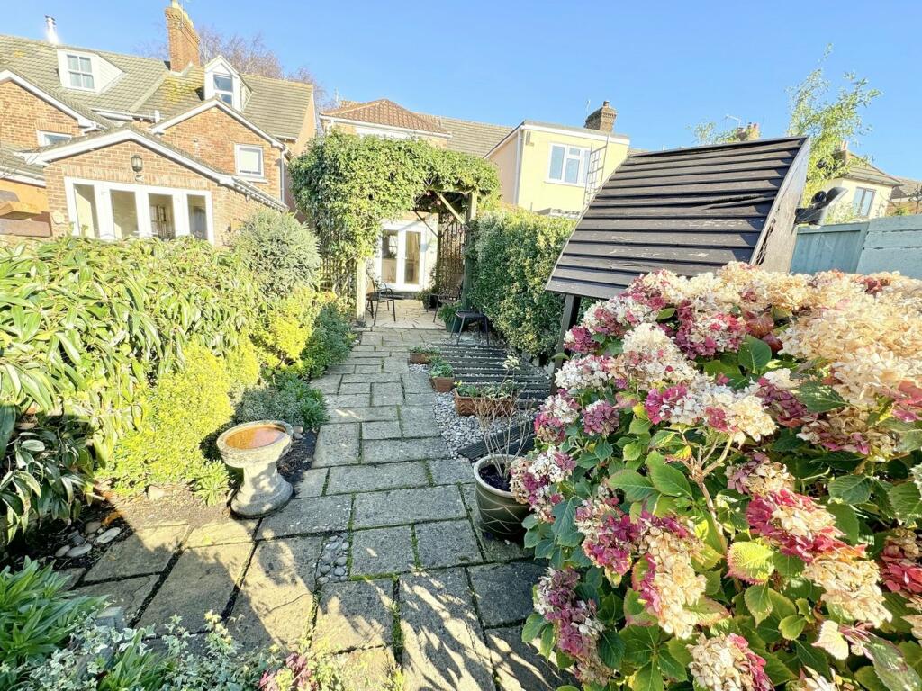 Additional image 33 of Shaftesbury Road, Heckford Park, Poole, BH15