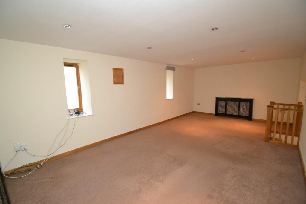 Additional image 3 of Town Lane, Idle,