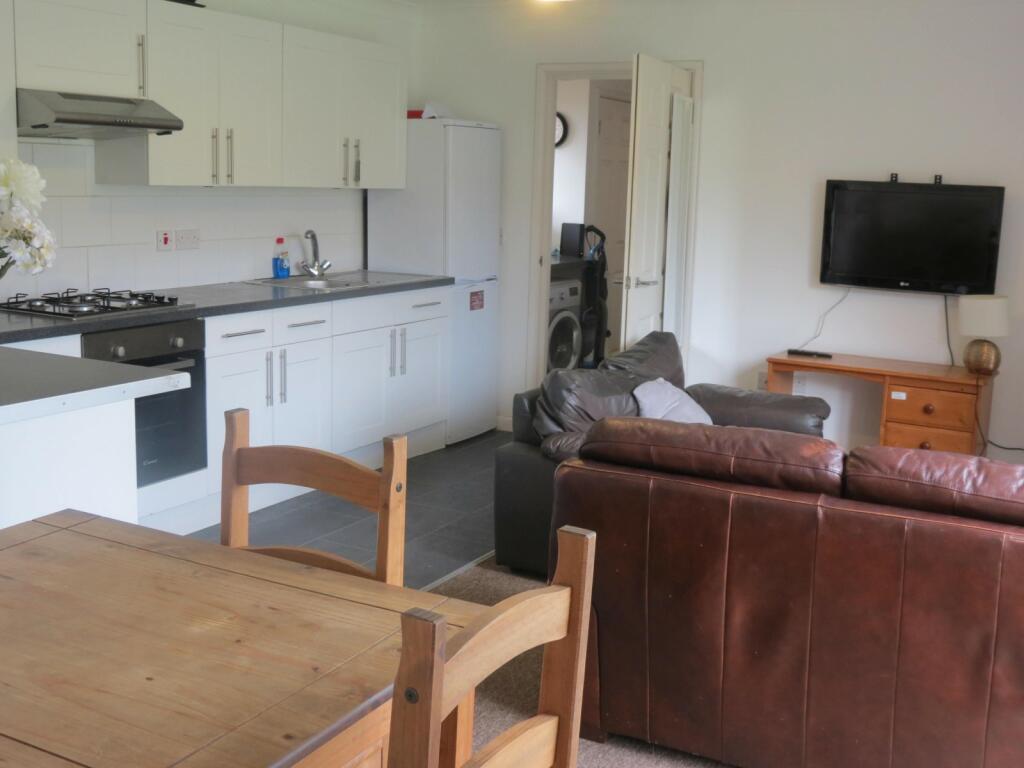 Additional image 3 of 4 bedroom Semi Detached House in Ensbury Park