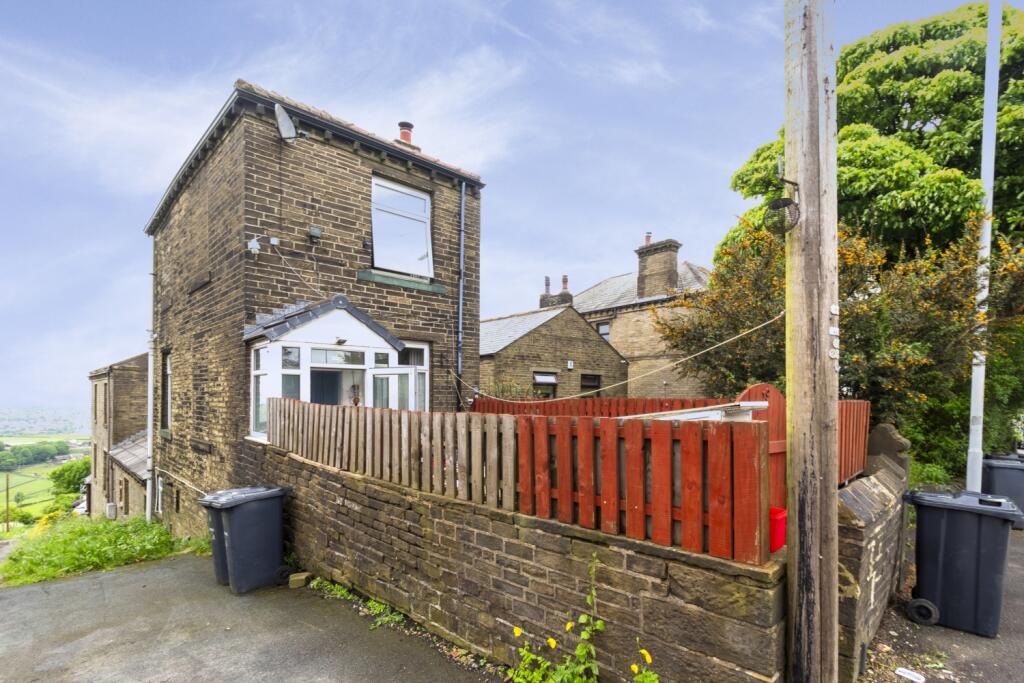 Additional image 15 of Scarlet Heights, Queensbury, Bradford, West Yorkshire, BD13