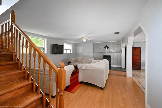 Additional image 32 of 515 Brock Rd