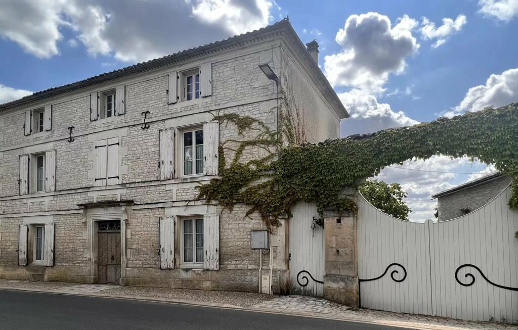 Additional image 2 of Poitou-Charentes, Charente, Courcôme, France