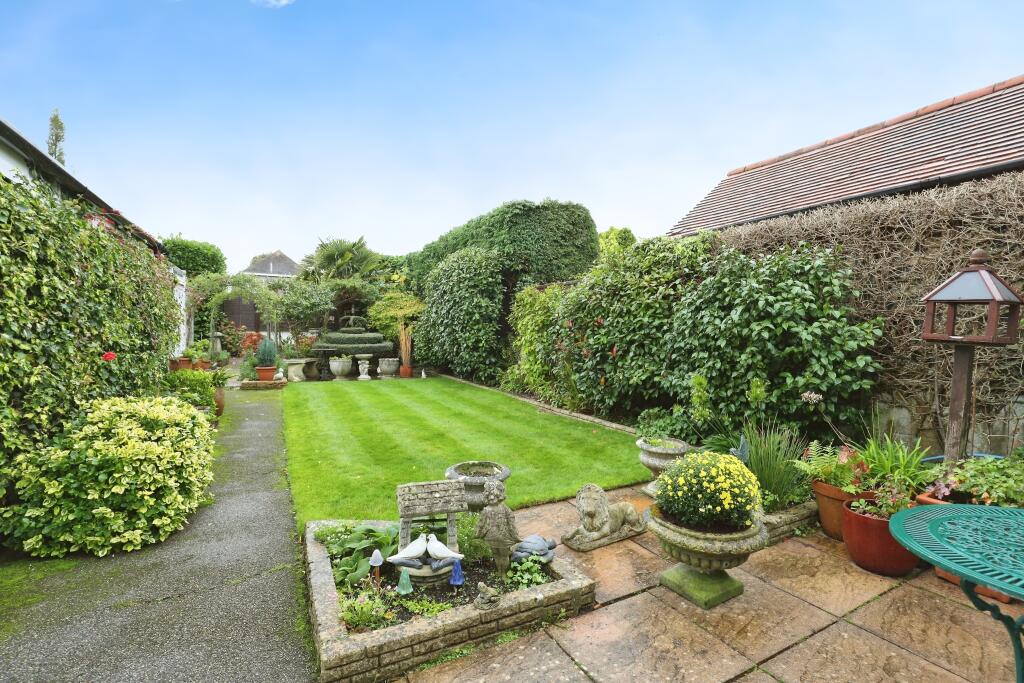 Additional image 19 of Broughton Avenue, REDHILL, Bournemouth, Dorset, BH10