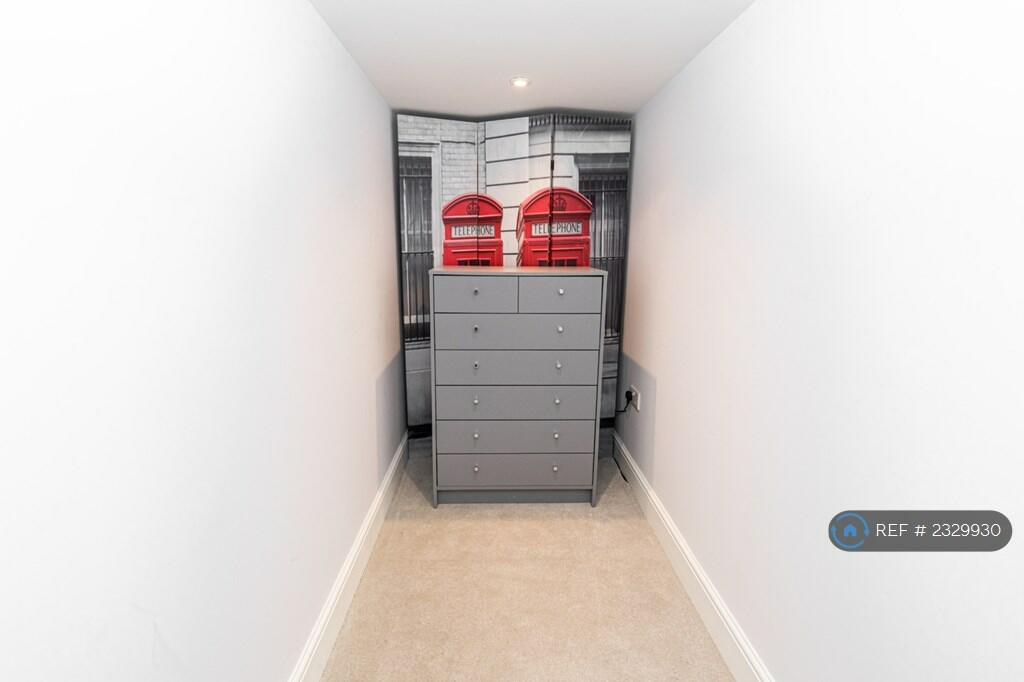 Additional image 14 of Approach Road, Poole, BH14