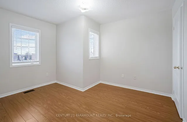 Additional image 30 of 43 Crystal Glen Cres