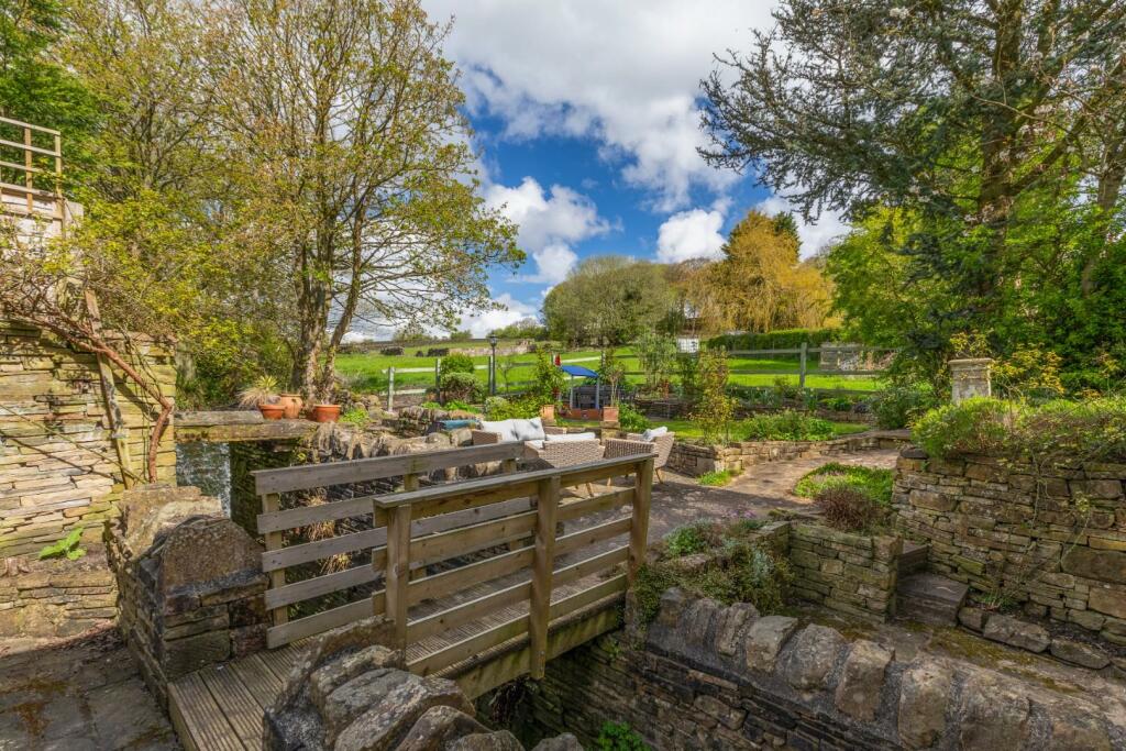 Additional image 35 of The Green, Eldwick, Bingley