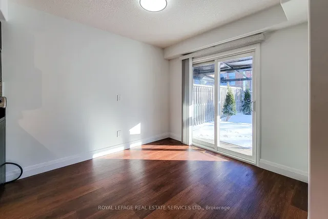 Additional image 13 of 381 Parkvale Dr