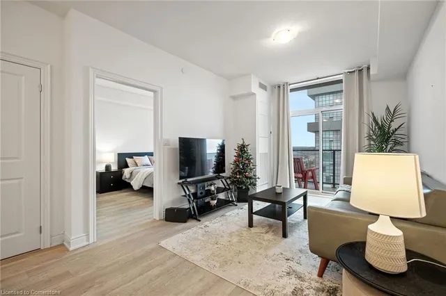 Additional image 10 of 450 Dundas Street East Unit 806