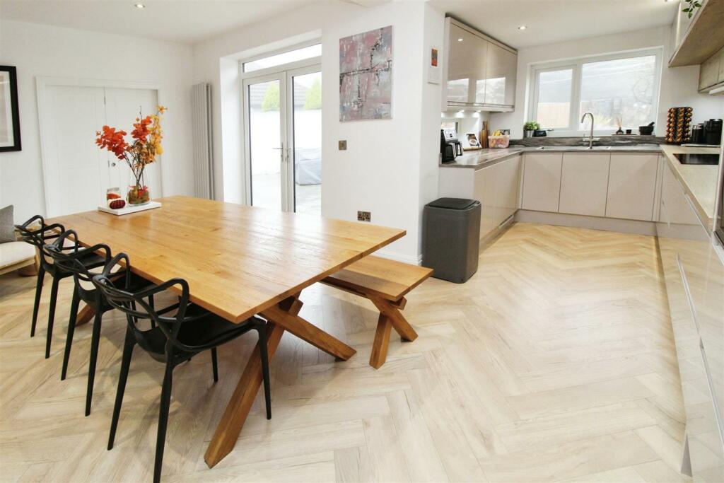 Additional image 6 of Reevy Road, Bradford, BD6 3QF