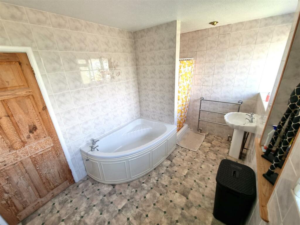 Additional image 22 of Runnymede Avenue, Poole