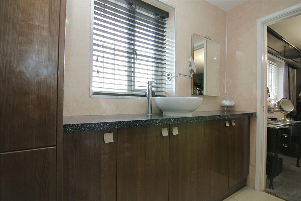 Additional image 15 of Hector Close, Bradford, West Yorkshire, BD6