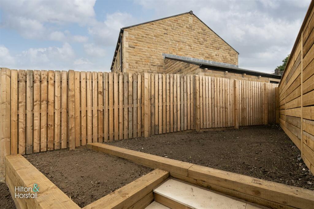 Additional image 31 of Keighley Road, Laneshawbridge