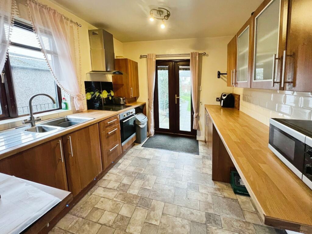 Additional image 12 of Beacon Road, Bradford, West Yorkshire, BD6