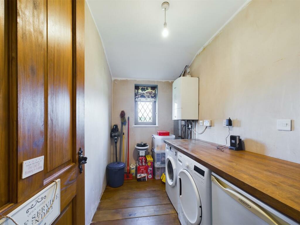 Additional image 15 of The Old Barn, Wyke Lane, Oakenshaw, BD12 7ED