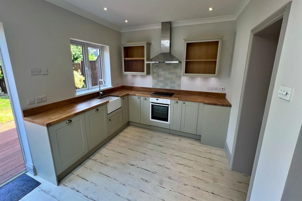 Additional image 5 of Ashley Cross