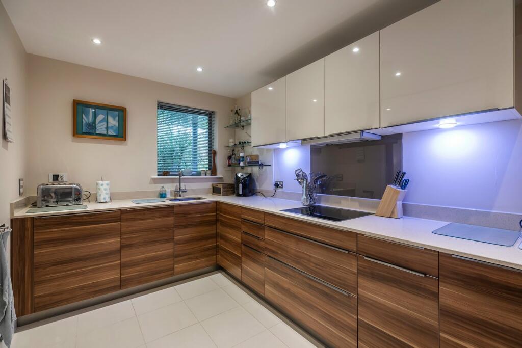 Additional image 9 of Bingham Avenue, Poole, BH14